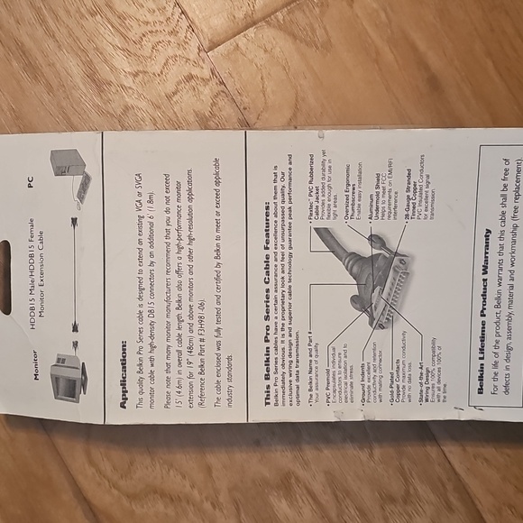 Belkin Pro Series VGA/SAGA Extension Cable - 6ft 1.8 m Gray F2N025-06 - Picture 2 of 3